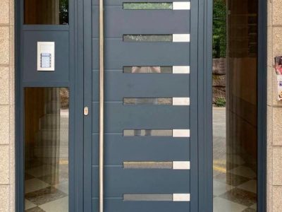 Aluminium Shopfront Doors